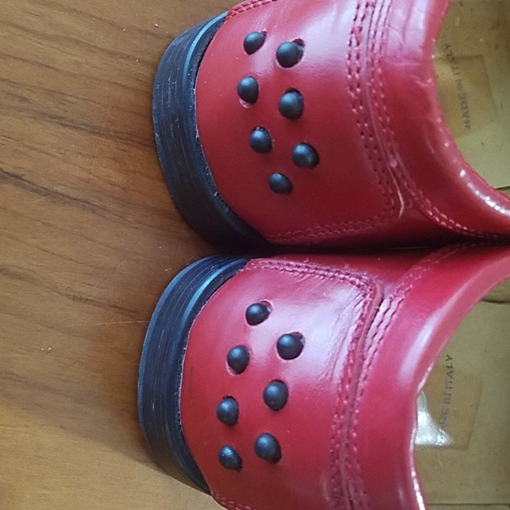 Very well made red leather loafers - Picture 3 of 5